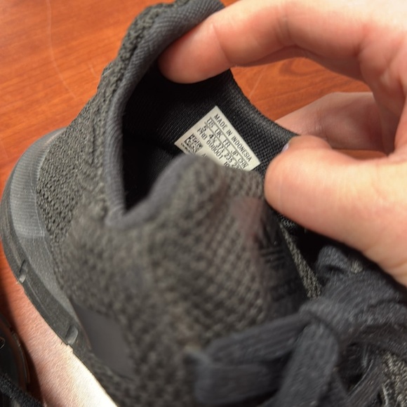 Adidas sneakers size 5 // 052475 - Picture 2 of 3